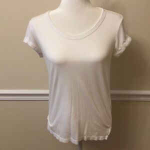 Anthropologie T. La Women’s White Scoop Neck Short Sleeve T-Shirt Size Medium